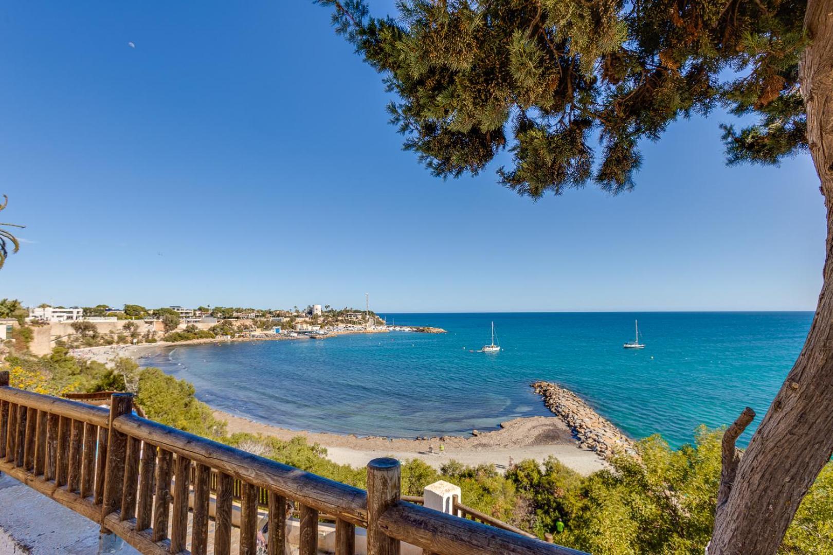 Vitamin Sea Apt Close To Campoamor Beach Orihuela Exterior photo